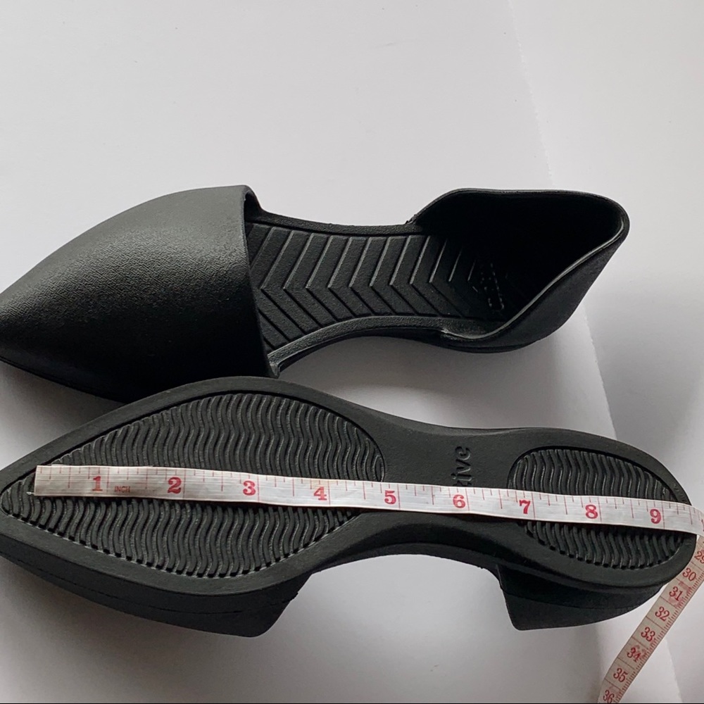 ‼️sold‼️Native Women's Audrey Flat 7 - Picture 5 of 9